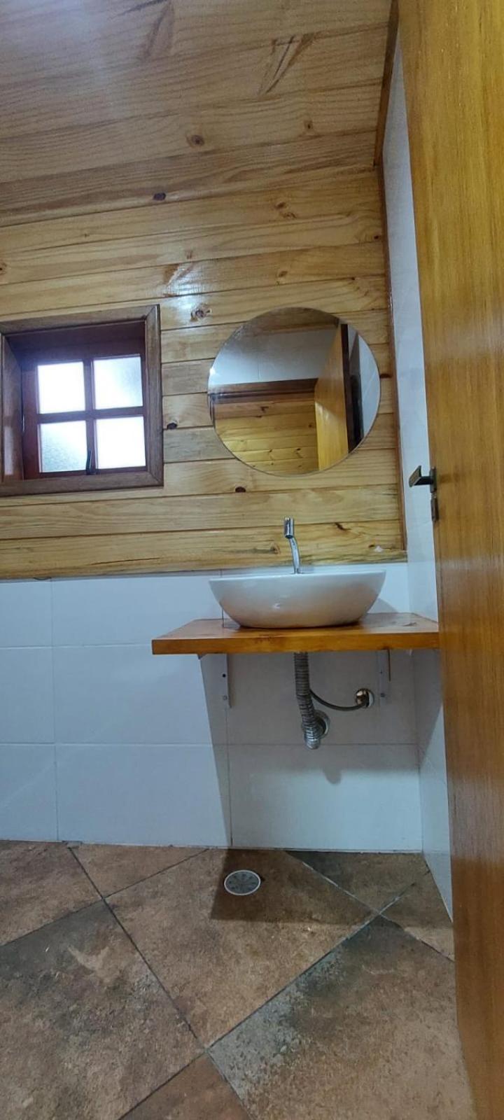 Chale Com Hidromassagem Da Vick Hotel Campos do Jordao Luaran gambar