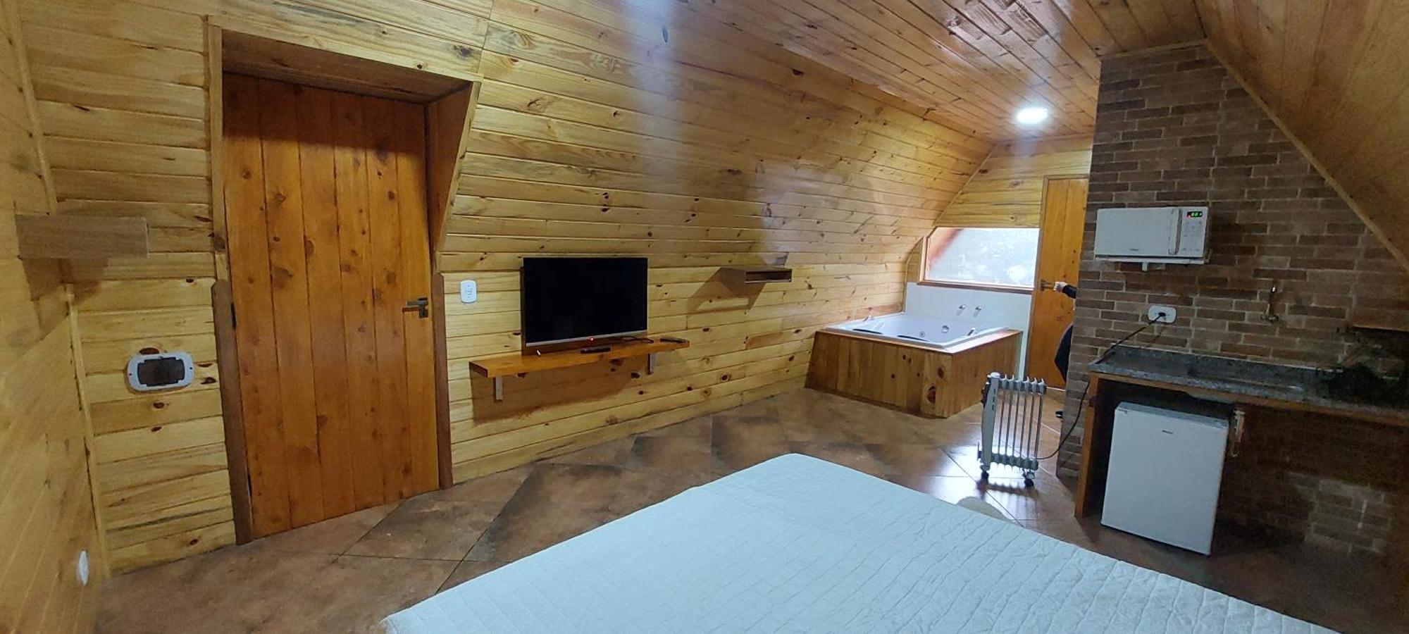 Chale Com Hidromassagem Da Vick Hotel Campos do Jordao Luaran gambar